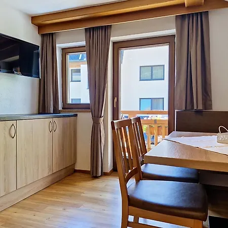 Apartment Alpenblick By Interhome